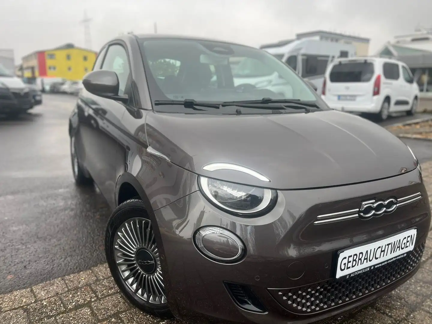 Fiat 500e Icon (118PS) Navi, RFK, SHZ Grau - 1