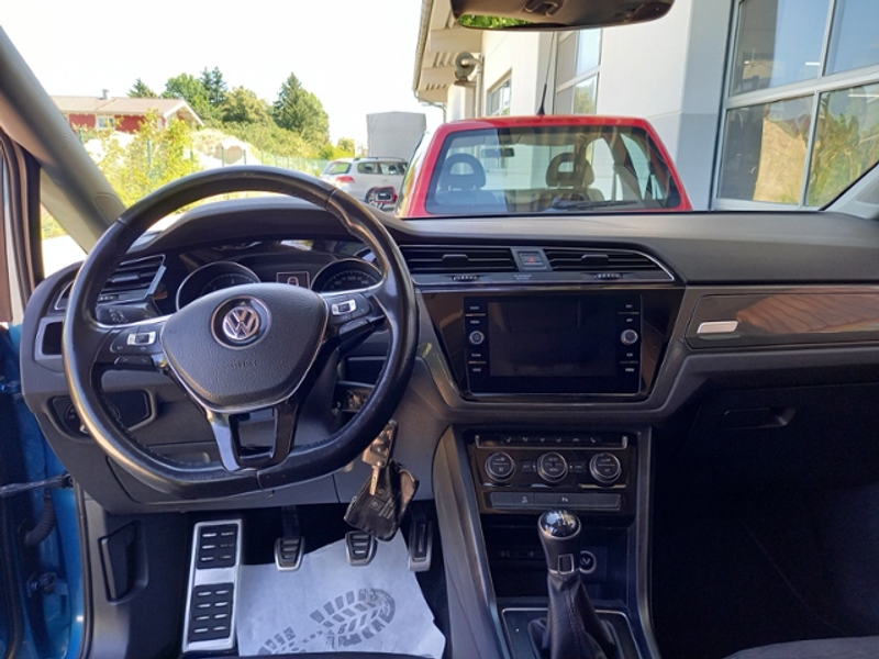 Volkswagen Touran Comfortline 1,6 l TDI SCR 85 kW (115 PS) 6-Gang — photo 12