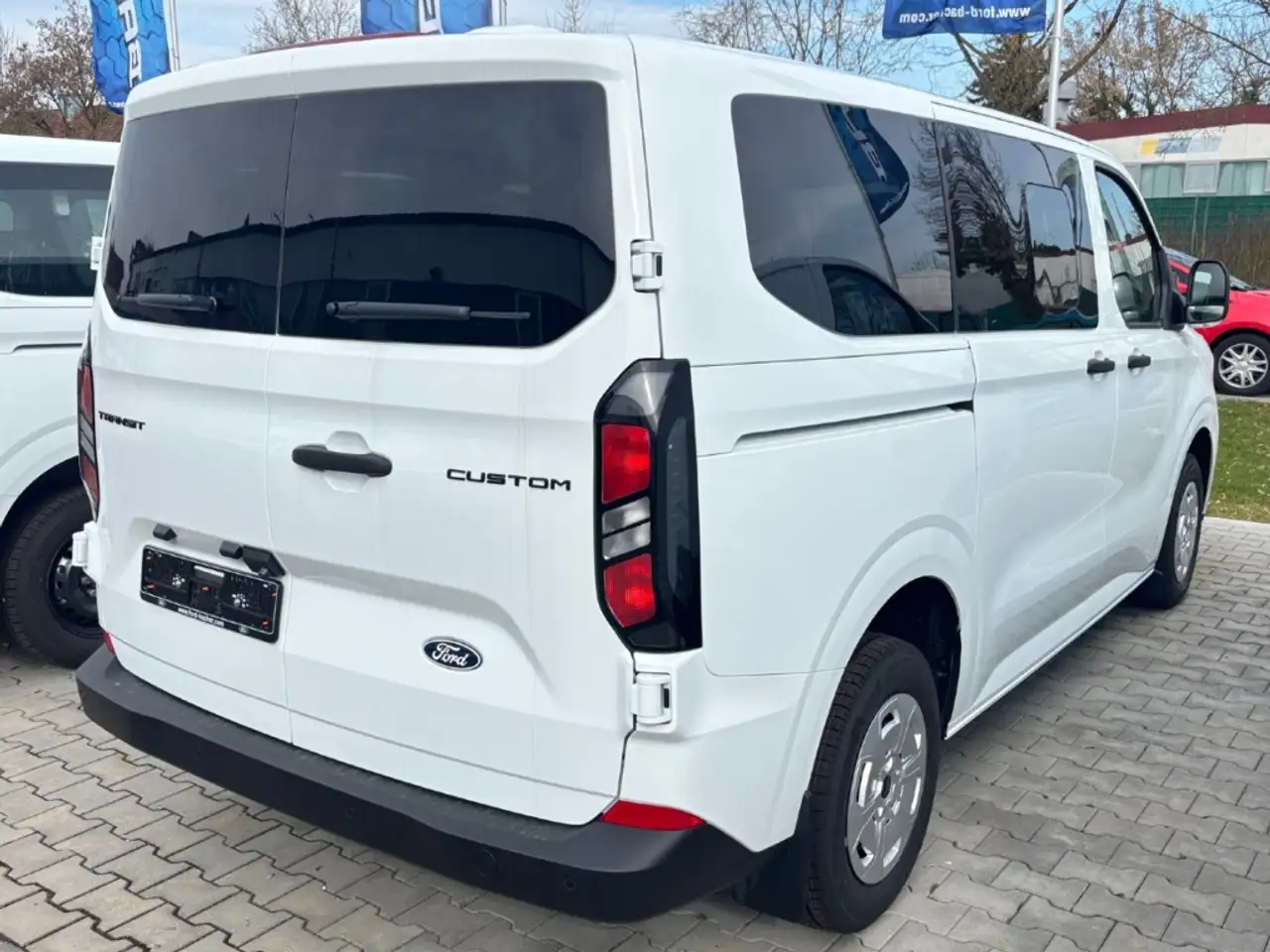 Ford Transit Custom Kombi 320 L1 FWD Trend KLIMA*DAB 10