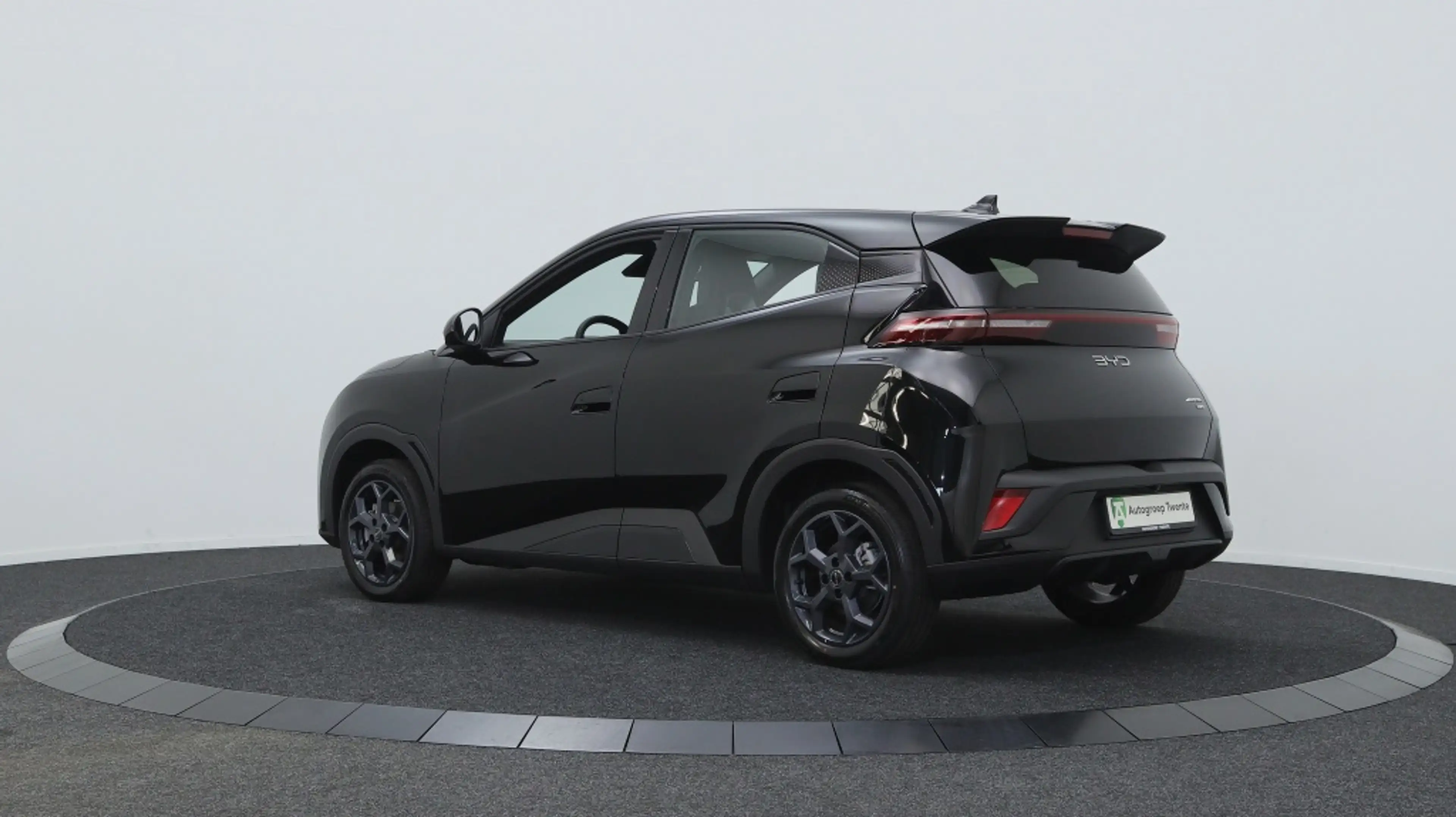BYD Dolphin Surf Boost 43 kWh | Incl. € 2.000 ACTIE — photo 8