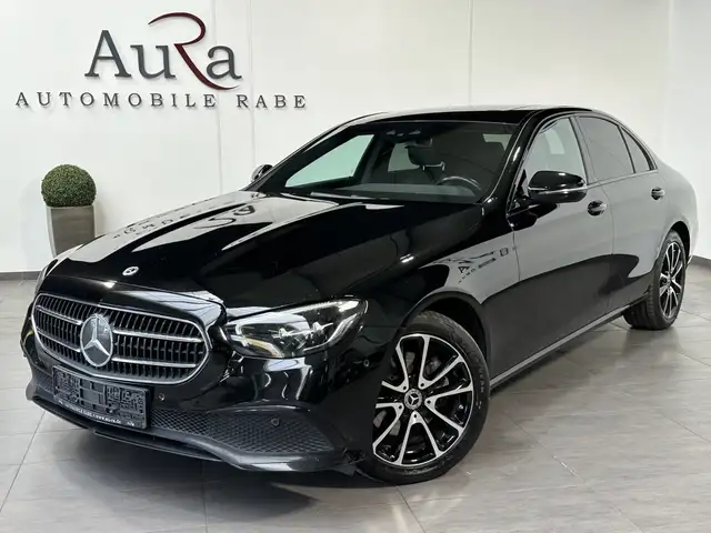 Mercedes-Benz E 300 4M Avantgarde NAV+LED+AHK+BURMESTER+PANO