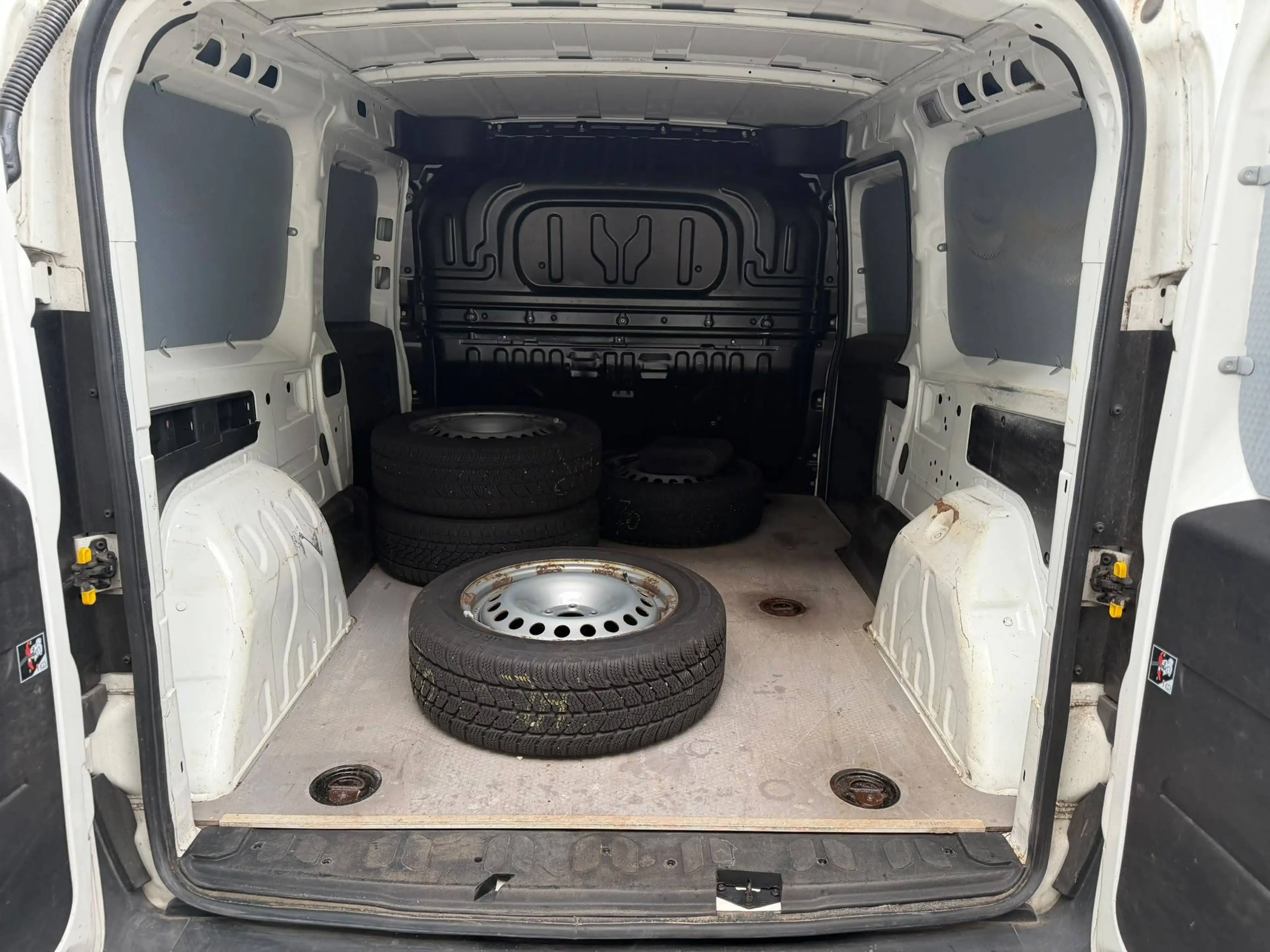 Fiat Doblo SX Maxi Kasten 1.HAND*MWST*KLIMA*KAMERA*TEMPOMAT — photo 5
