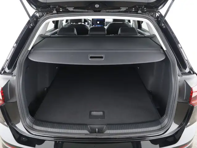 Volkswagen Golf view 7