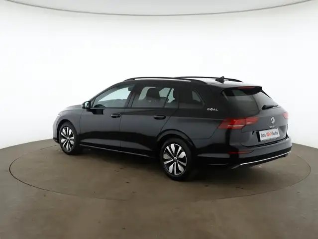 Volkswagen Golf view 5