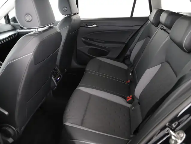 Volkswagen Golf view 10