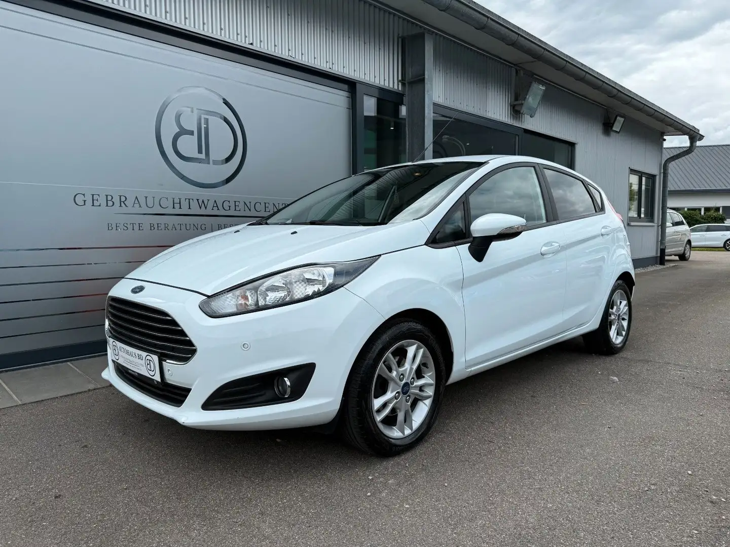 Ford Fiesta Sync Edition*Euro 6*Klima*1 Hand*LM*SHZ* Weiß - 1