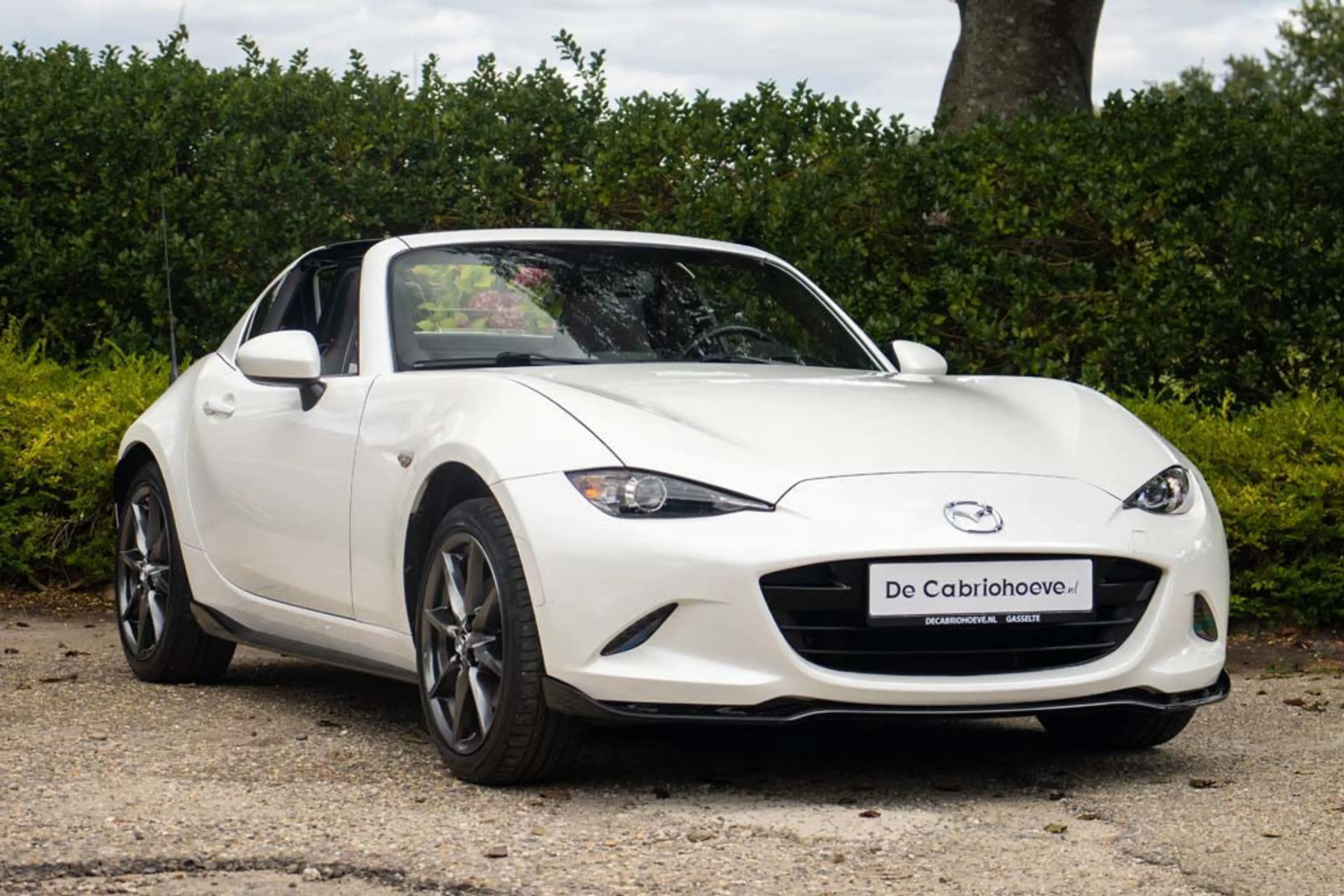 Mazda MX-5 RF NDRF 2.0l SkyActiv-G 184 GT-M Snowflake White P