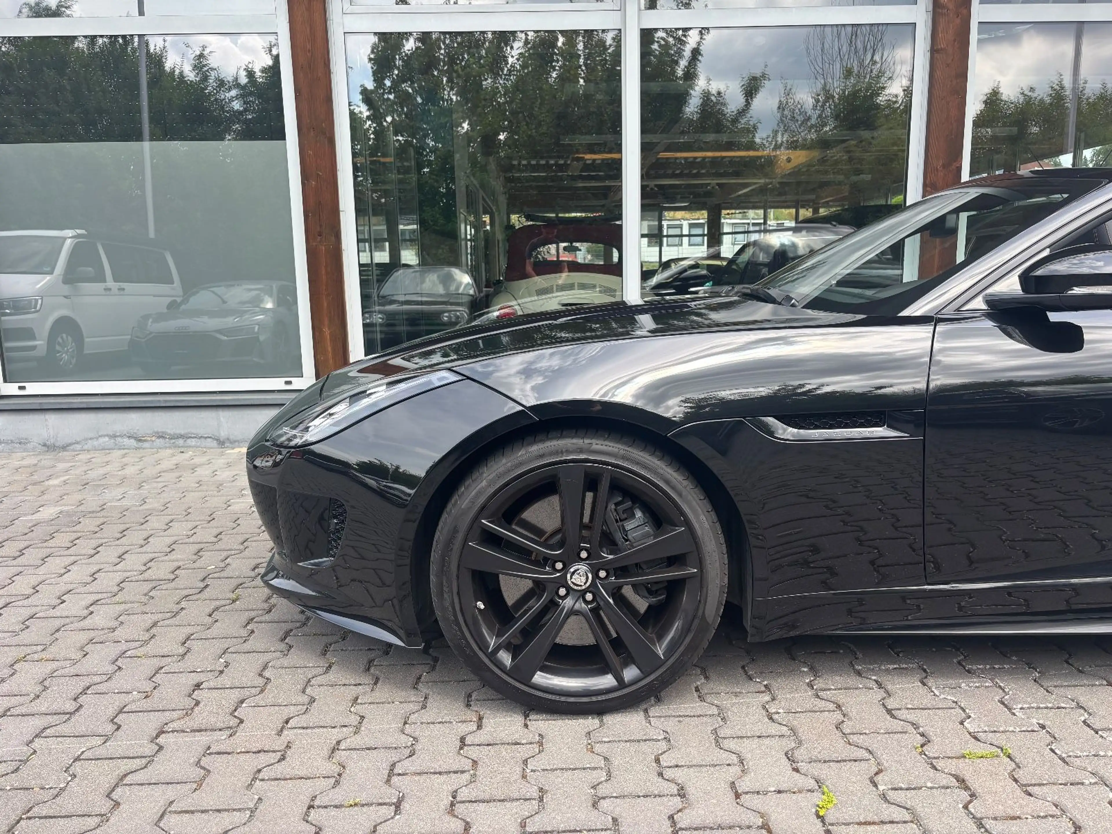 Jaguar F-Type F-TYPE Cabriolet S deutsch Unfallfrei — photo 21