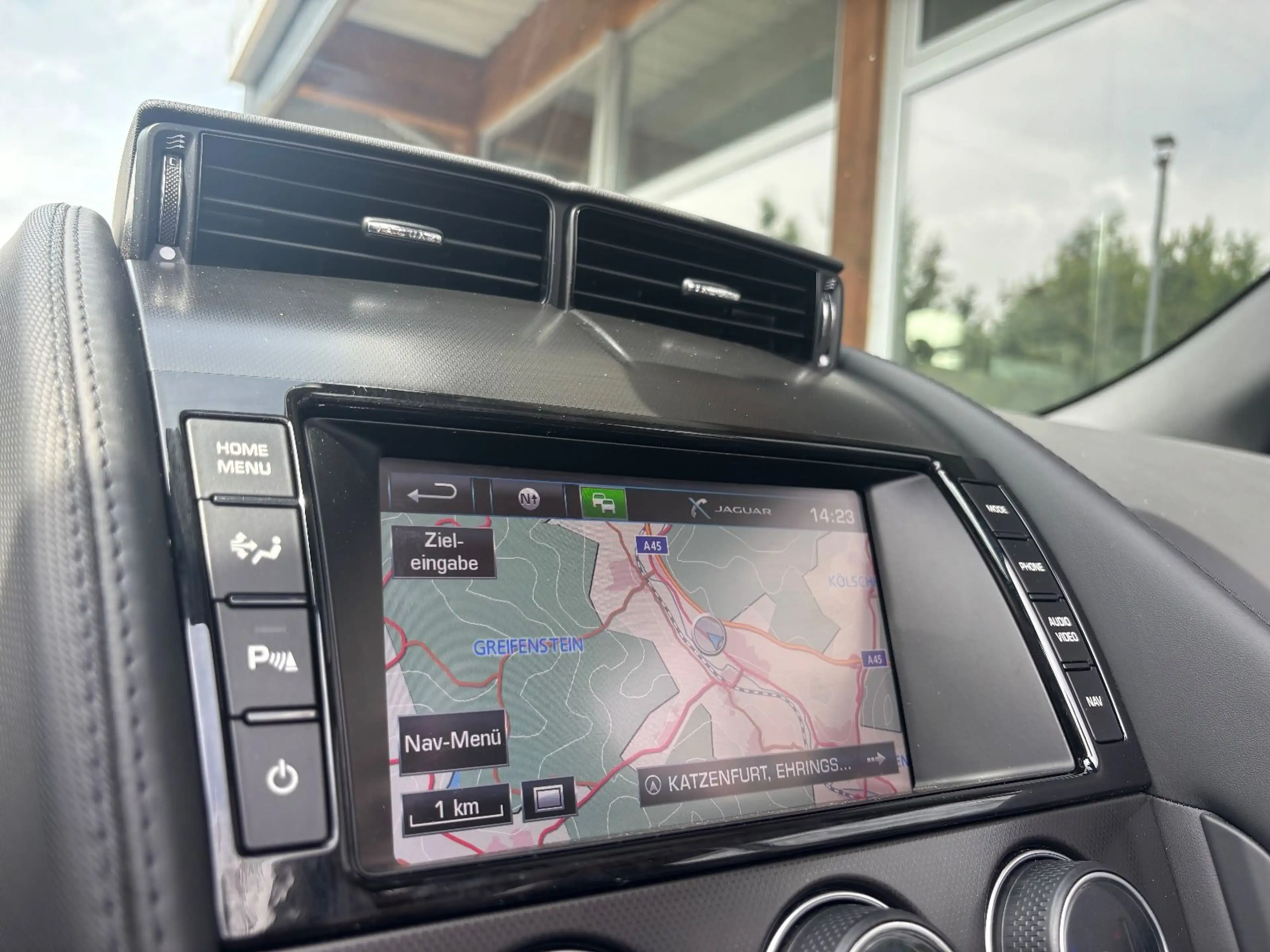 Jaguar F-Type F-TYPE Cabriolet S deutsch Unfallfrei — photo 10