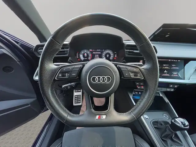 Audi A3 view 11