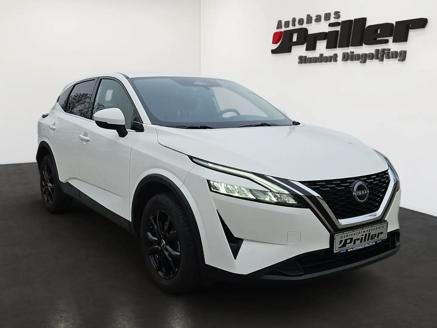 Nissan Qashqai 1.3 DIG-T Visia/AHK/LED/USB/Klima bijela - 2