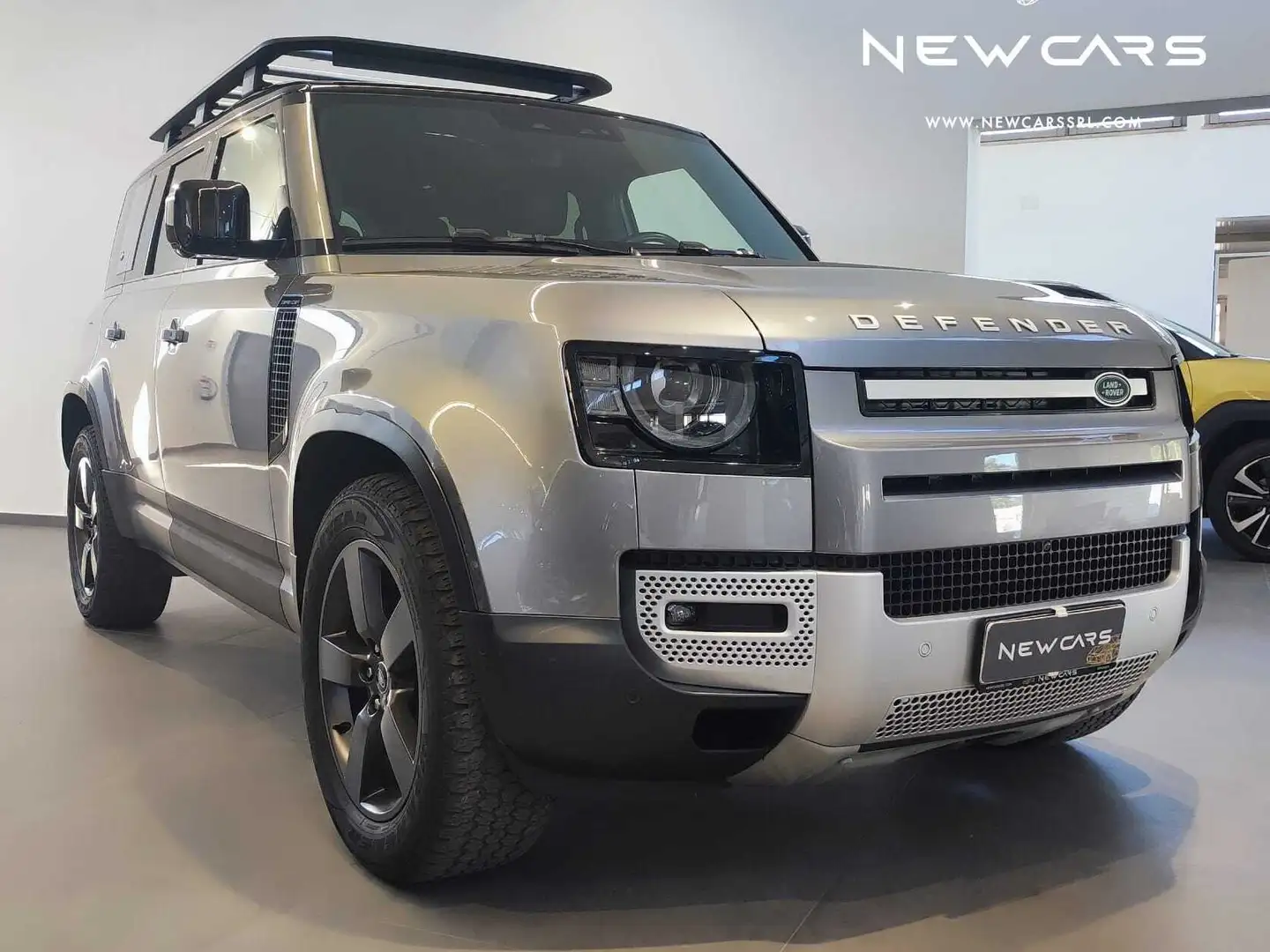 Land Rover Defender Defender 110 3.0D I6 250 CV AWD Auto HSE - 2