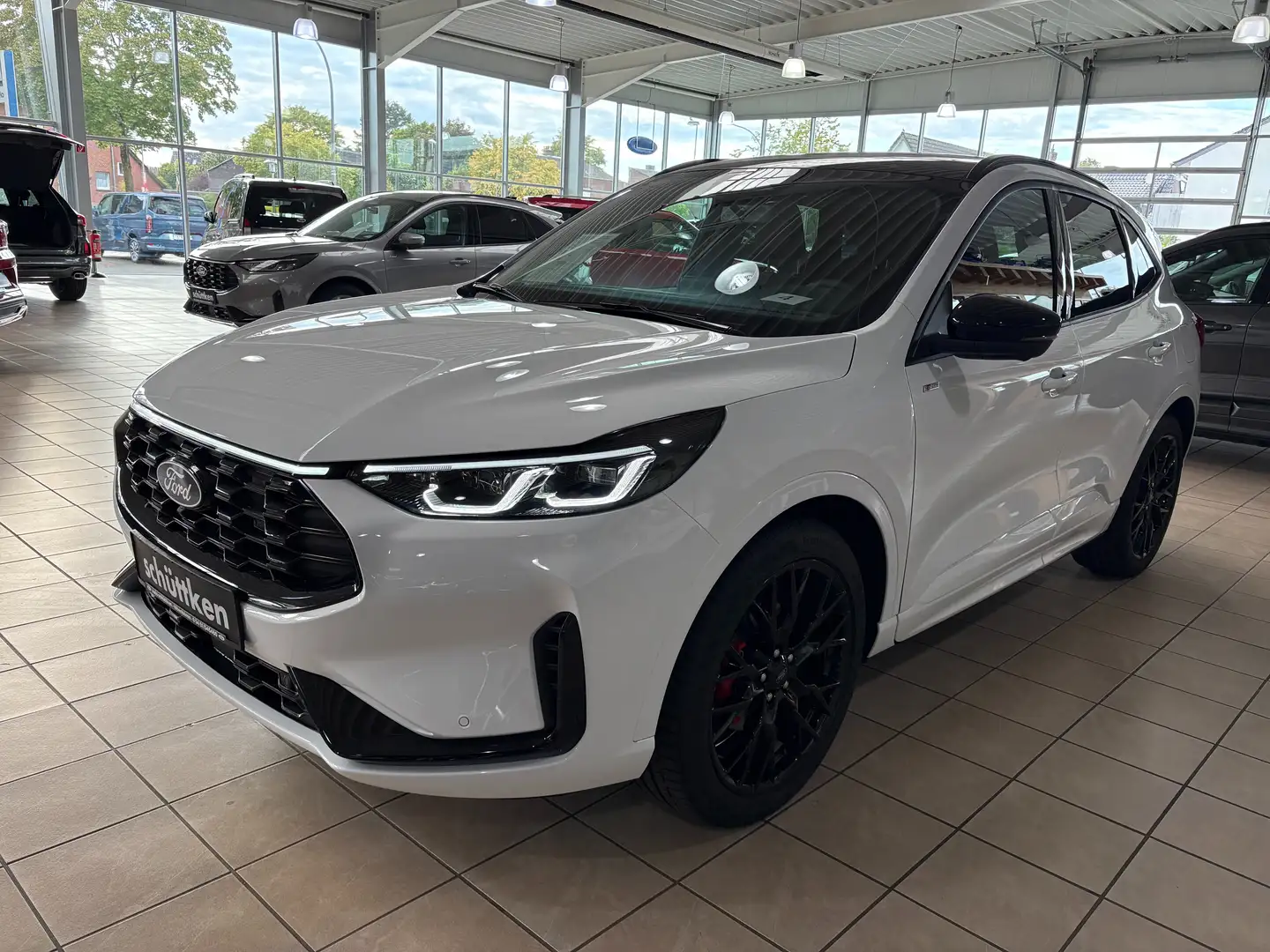 Ford Kuga 2.5 FHEV Aut. ST-Line X Black Package PANO, Matrix Blanc - 1