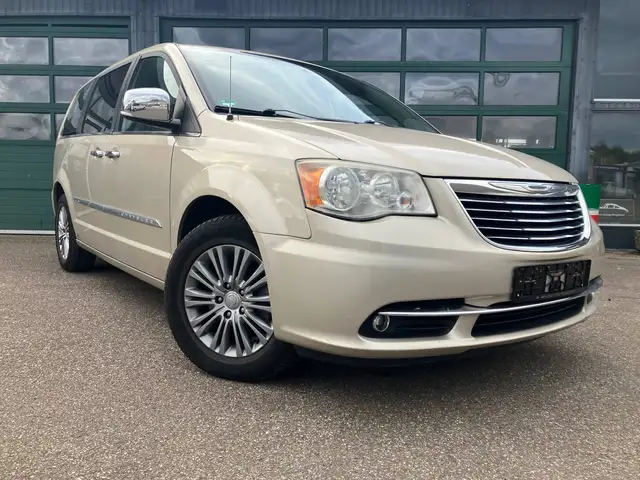 Chrysler Town & Country 3.6 Flex-Fuel Bioethanol/Benzin Leder Automatik el. Sitze