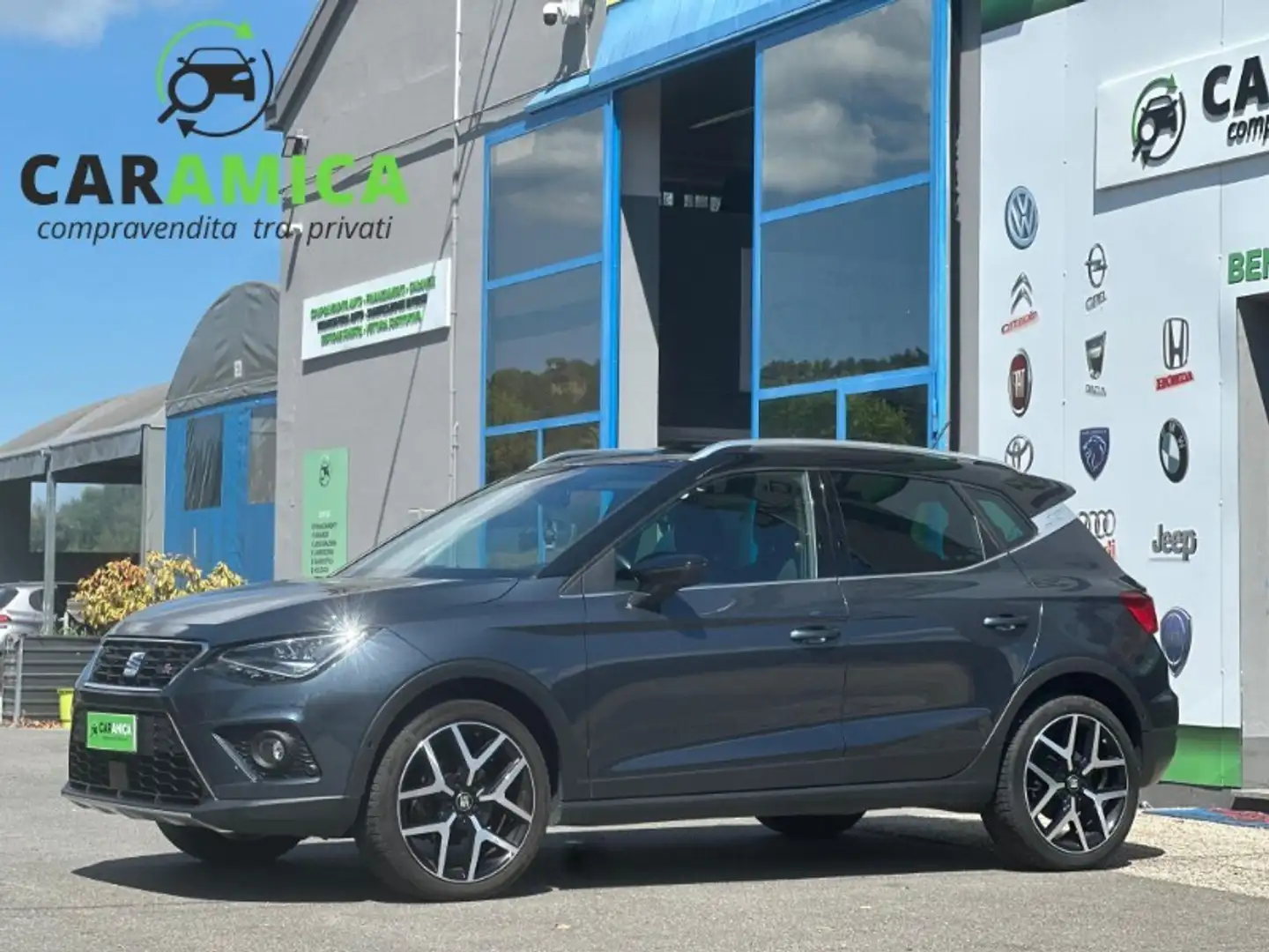 SEAT Arona Arona 1.0 TGI FR Grigio - 1