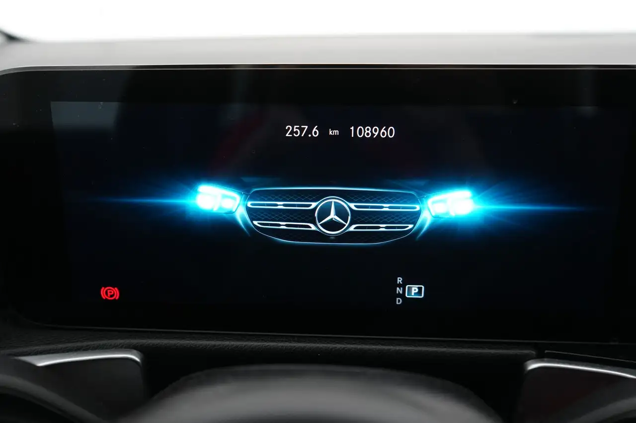 Mercedes-Benz GLB 180dA Business Solution LEDER/STOF GPS PDC CAM Pan, миниатюра 14