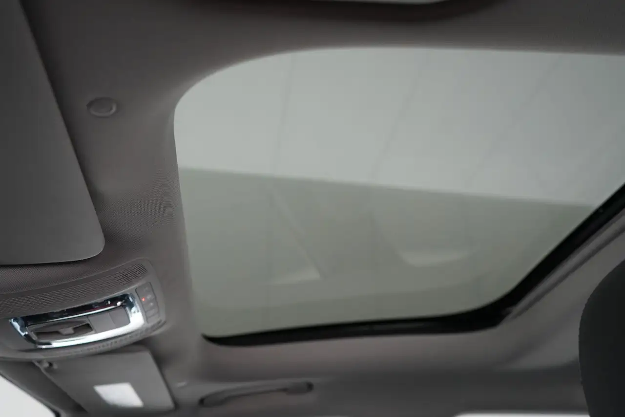 Mercedes-Benz GLB 180dA Business Solution LEDER/STOF GPS PDC CAM Pan, миниатюра 22