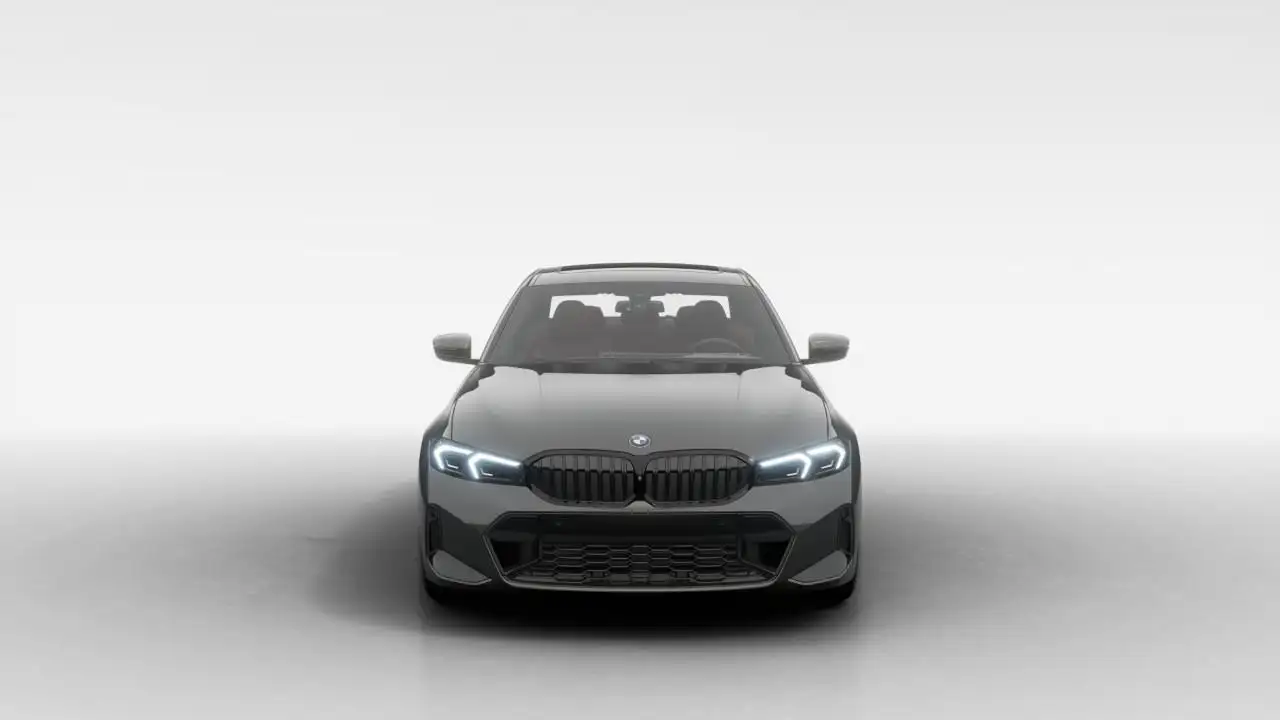 BMW 3 Series снимка BMW 3 Series