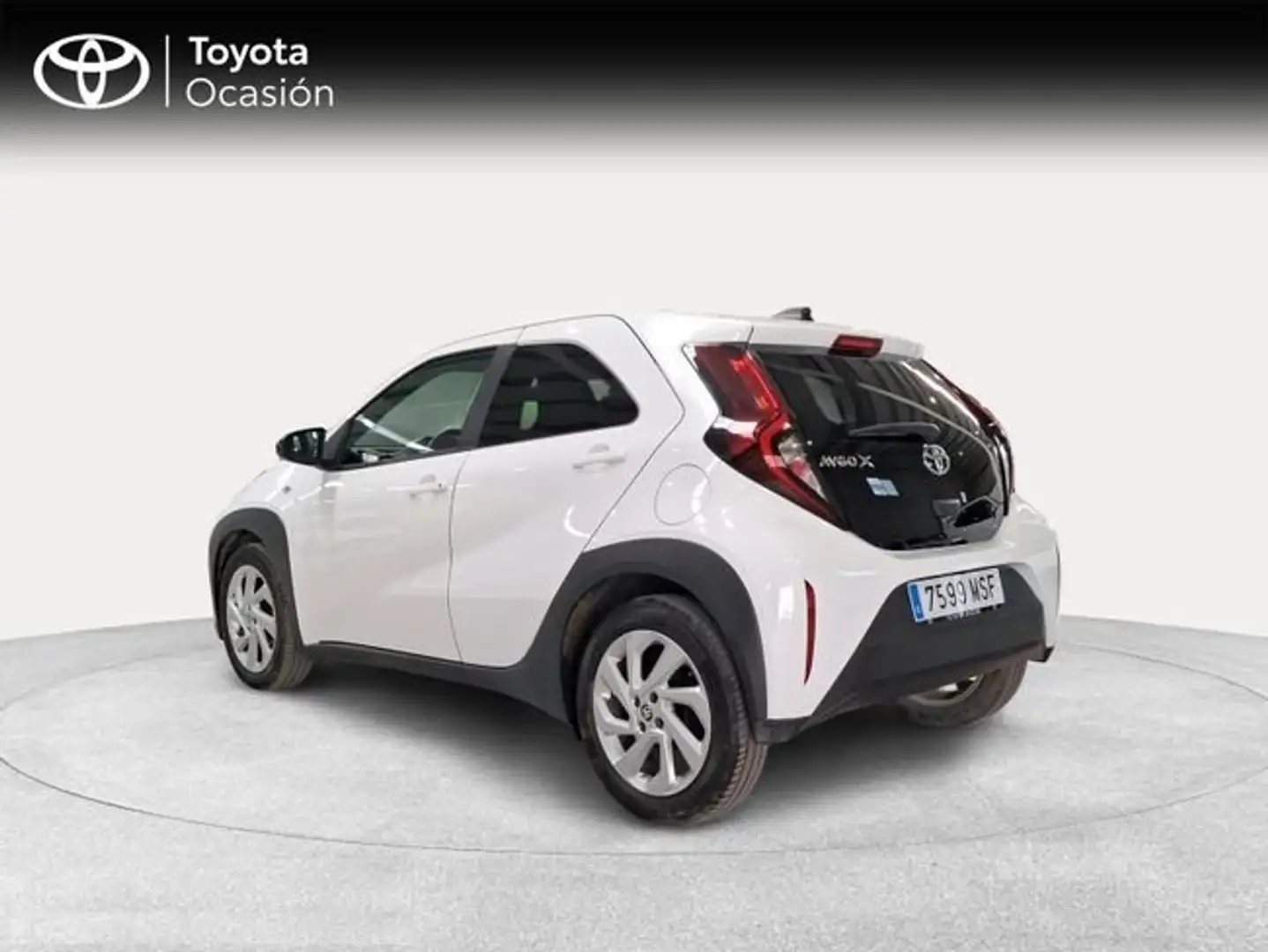 Toyota 1.0 VVT-I 72CV Play Blanco - 2