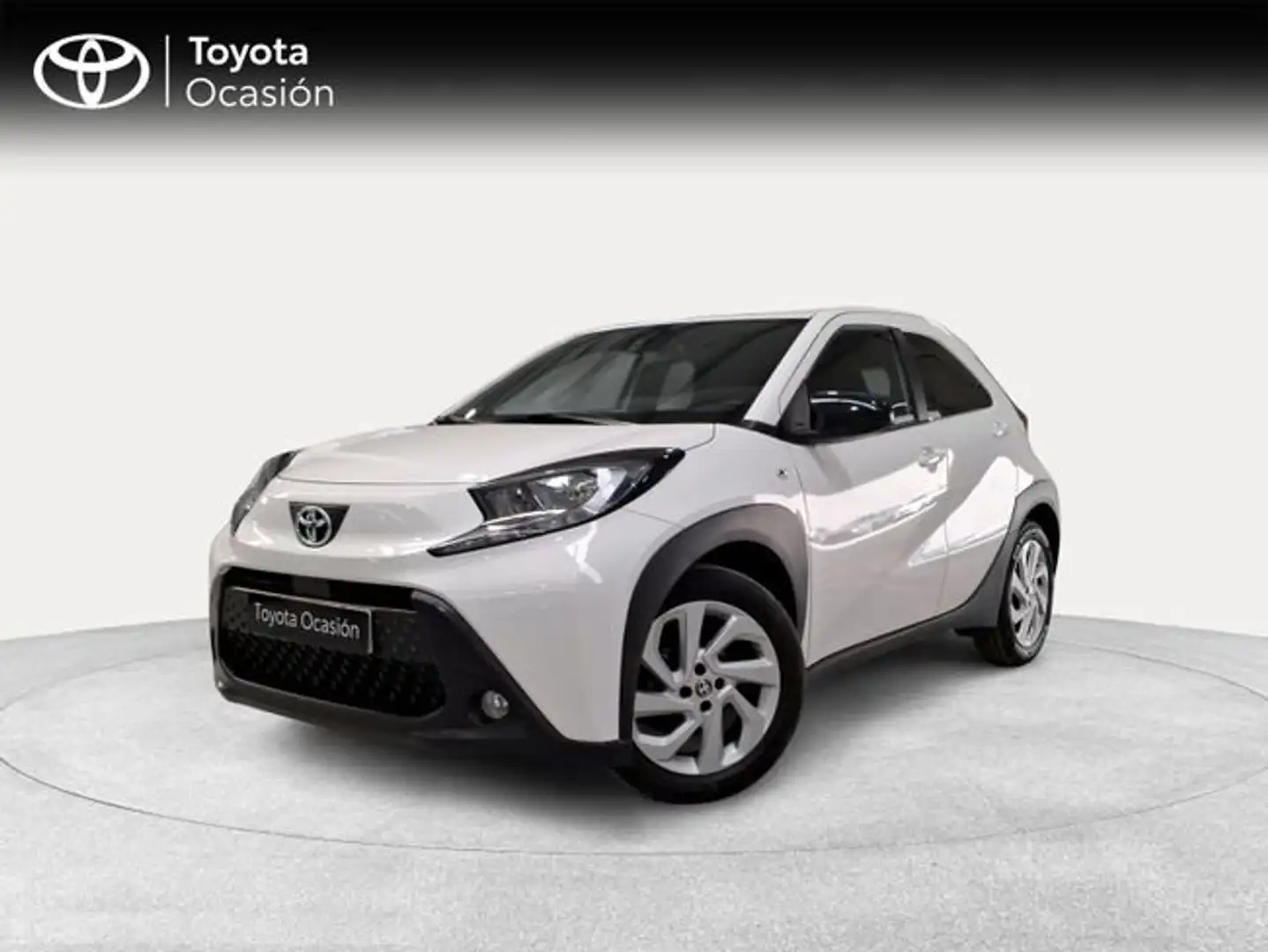 Toyota 1.0 VVT-I 72CV Play Blanco - 1