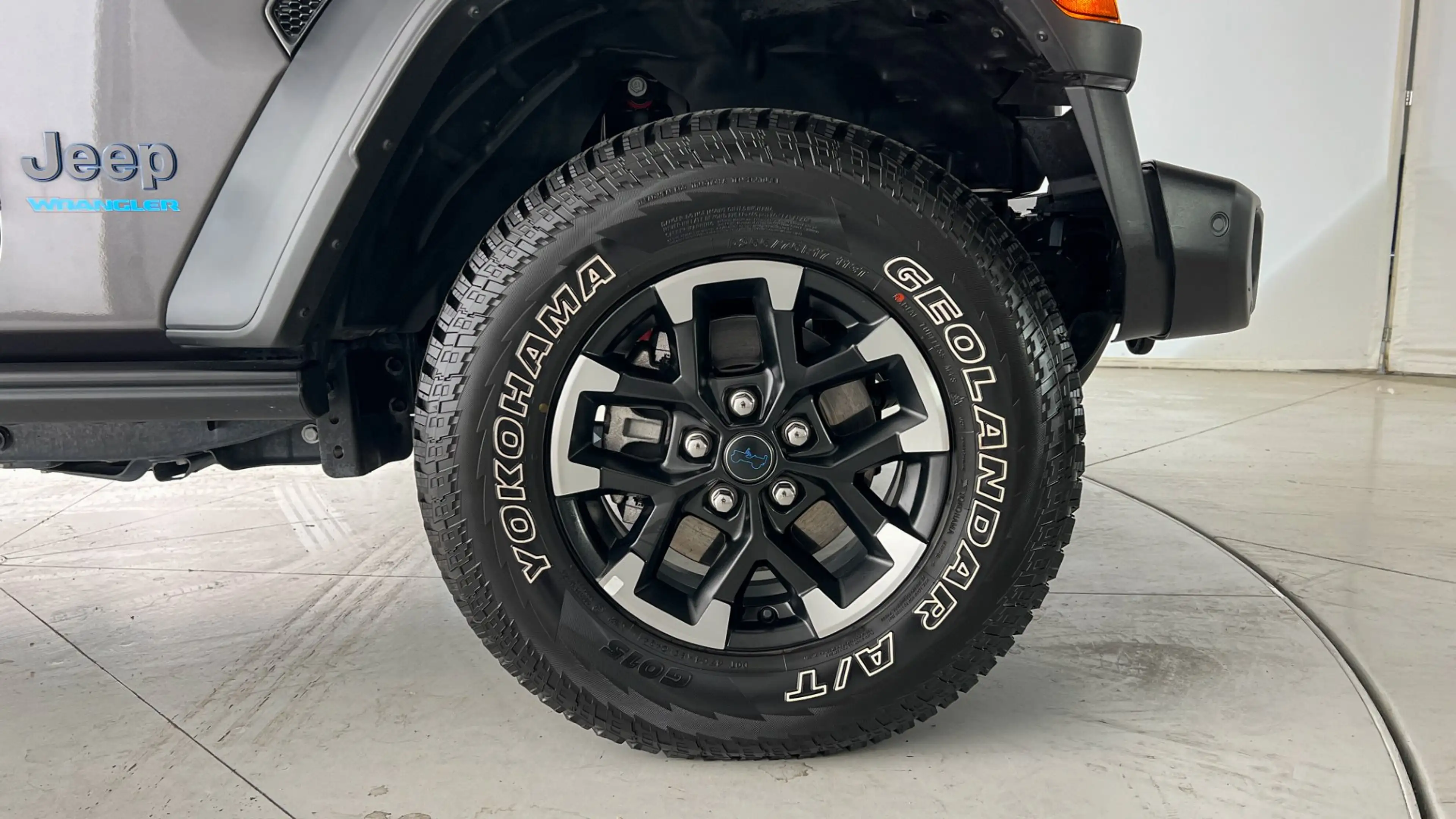 Jeep Wrangler Rubicon 2.0 AT 4XE — photo 7