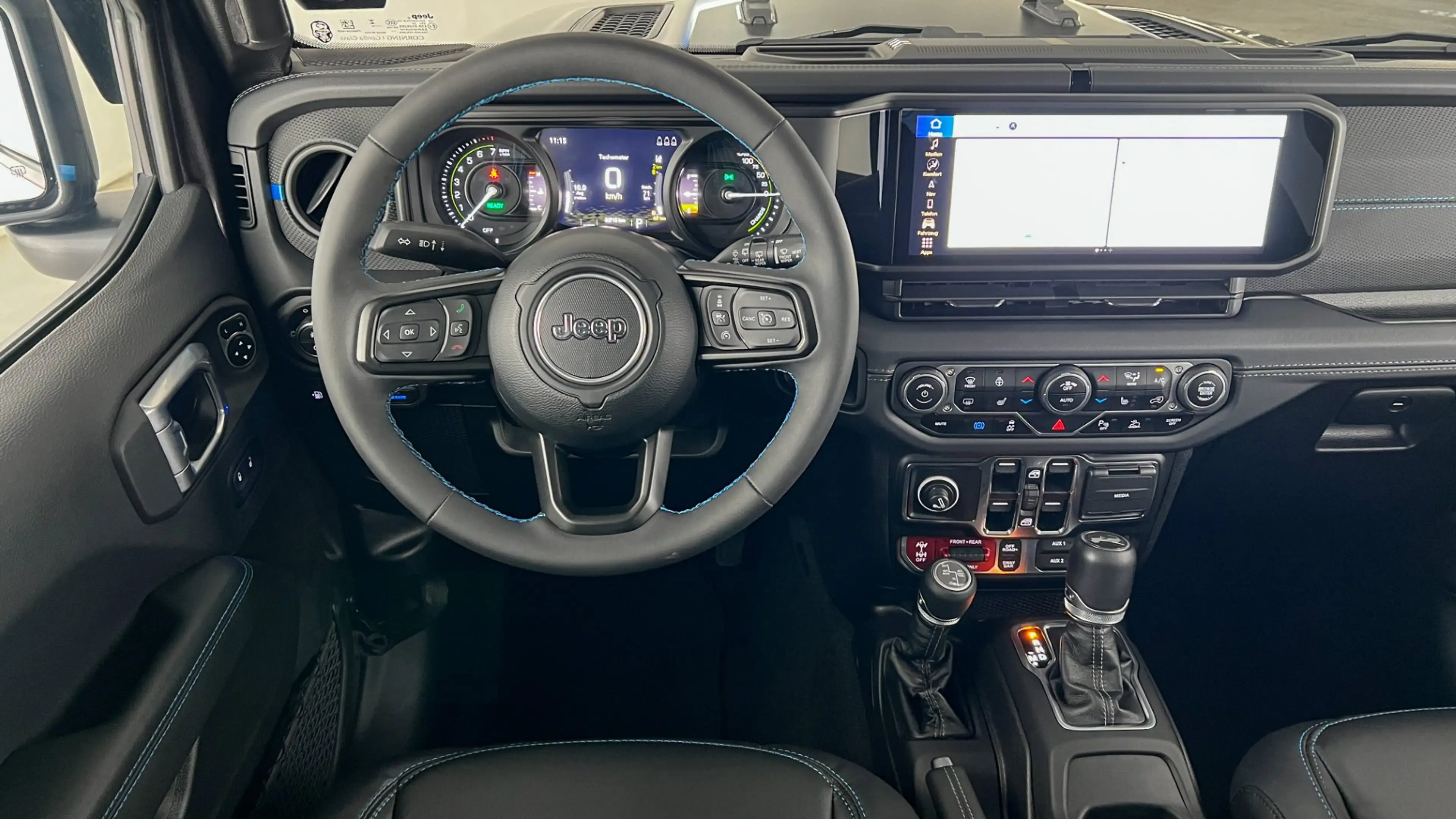 Jeep Wrangler Rubicon 2.0 AT 4XE — photo 11