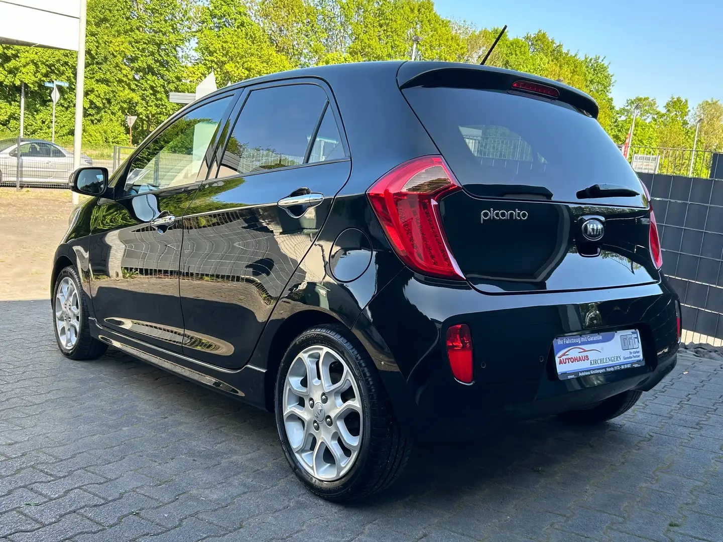 Kia Picanto Platinum1,2 Euro-5 1.Hand Scheckh.Keyyless Shz Pdc Чорний - 2