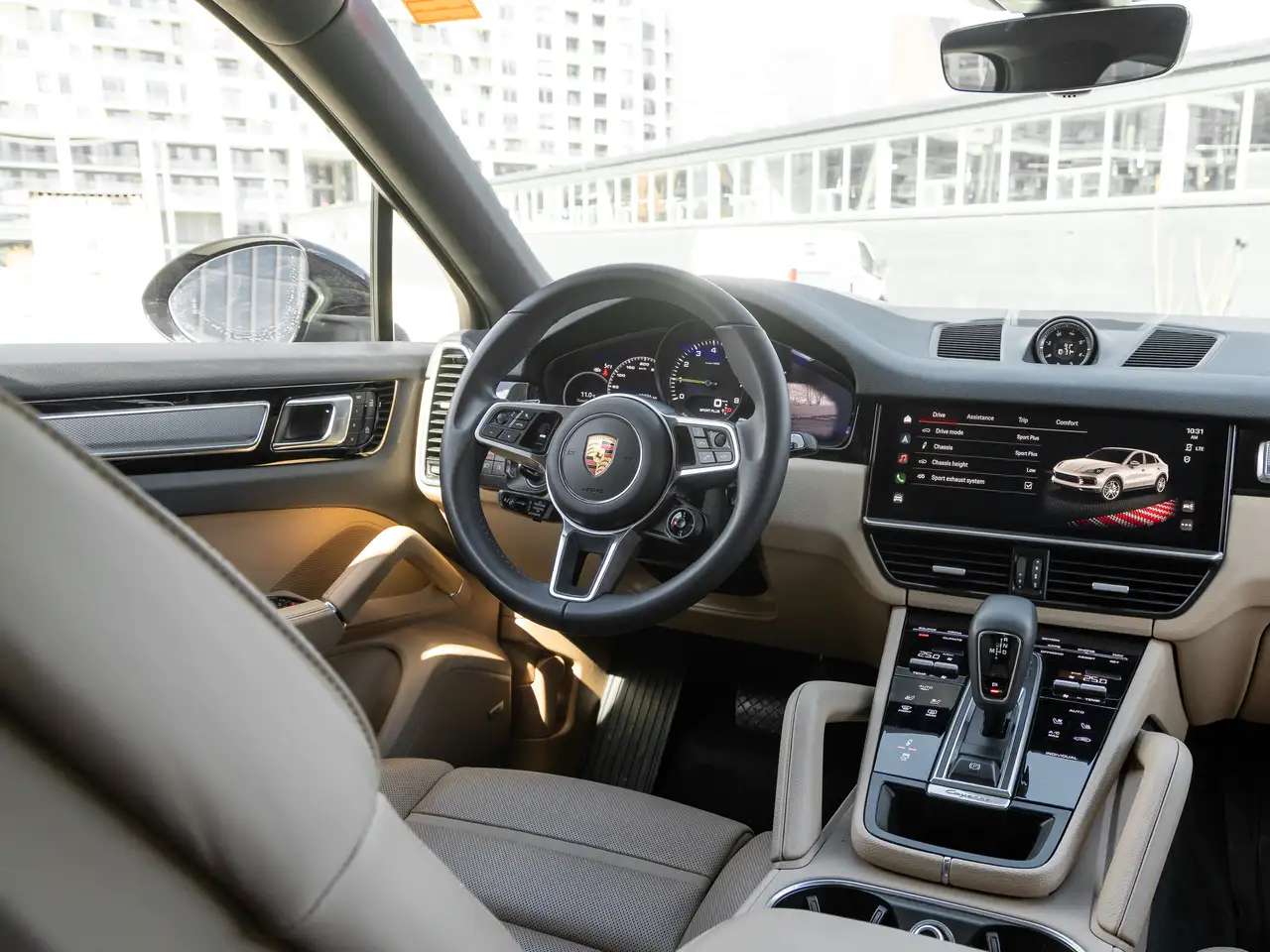 Porsche Cayenne снимка Porsche Cayenne