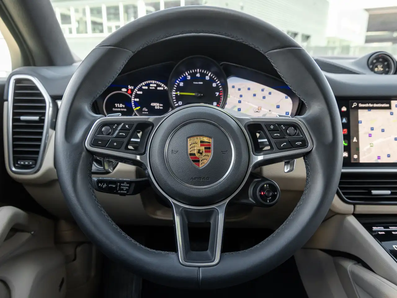 Porsche Cayenne снимка Porsche Cayenne