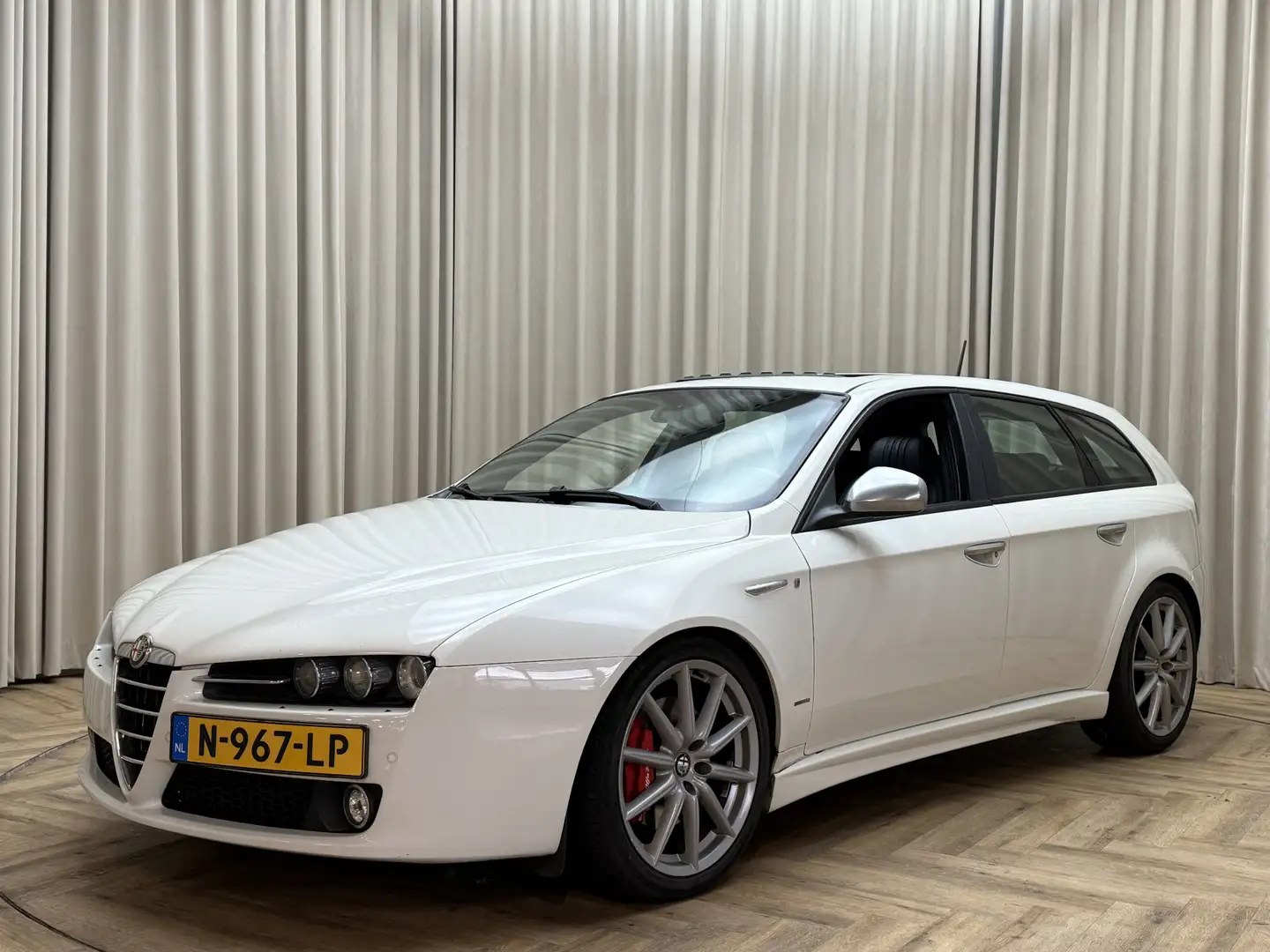 Alfa Romeo 159 Sportwagon 1.7 T TI *Schuifdak* CarPlay, Leder+Sto Blanc - 2