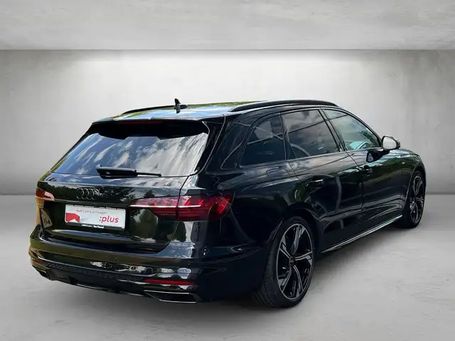 Audi A4 view 3