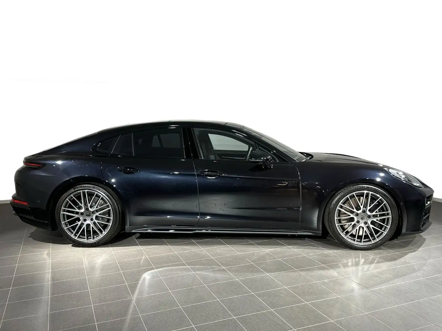Porsche Panamera Turbo E-Hybrid*ACC*Sp.Design*Sp.Abgas* Schwarz - 2