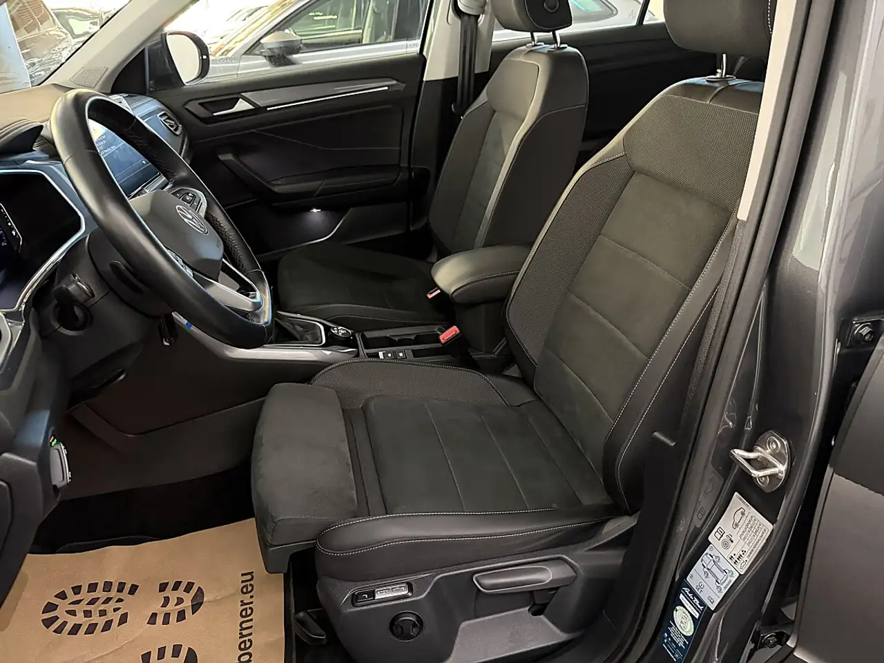 Volkswagen T-Roc 2.0TDI DSG 4Motion Style *LED*NAVI*ACC*Alcantar..., миниатюра 12