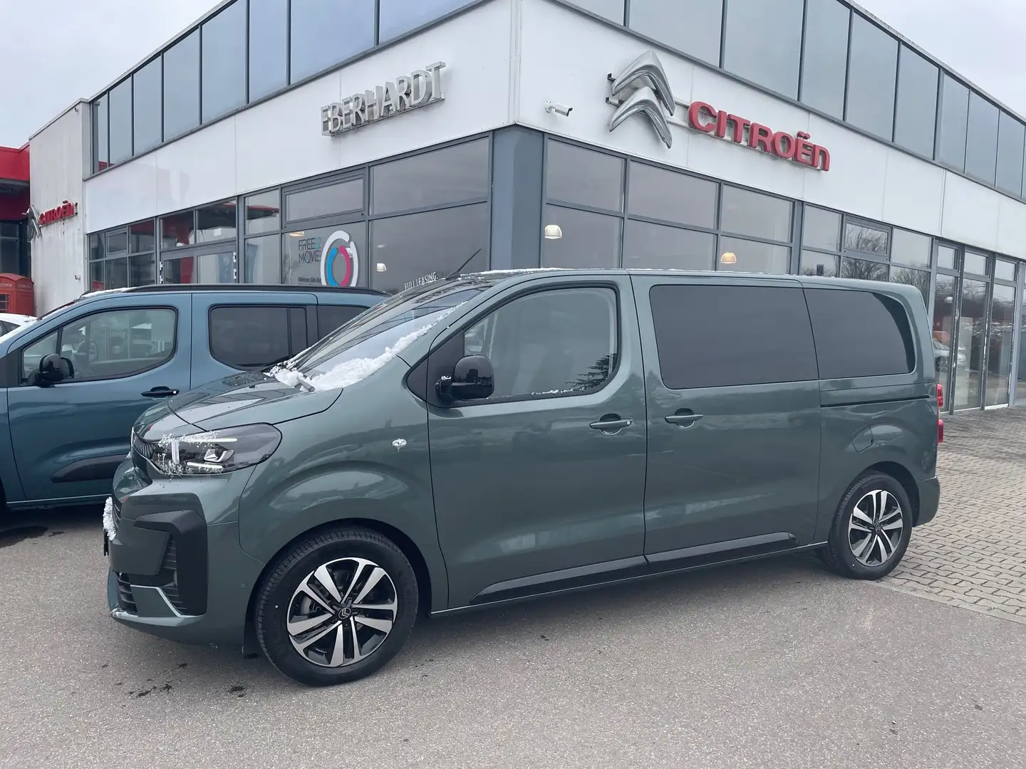 Citroen Spacetourer Blue HDI 180 EAT8 Plus M Verde - 2