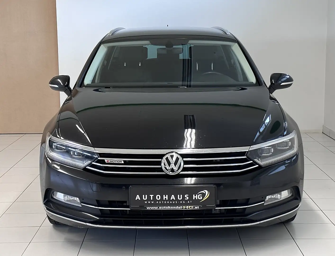 Volkswagen Passat Variant SCR Highline TDI 4Motion DSG Noir - 2