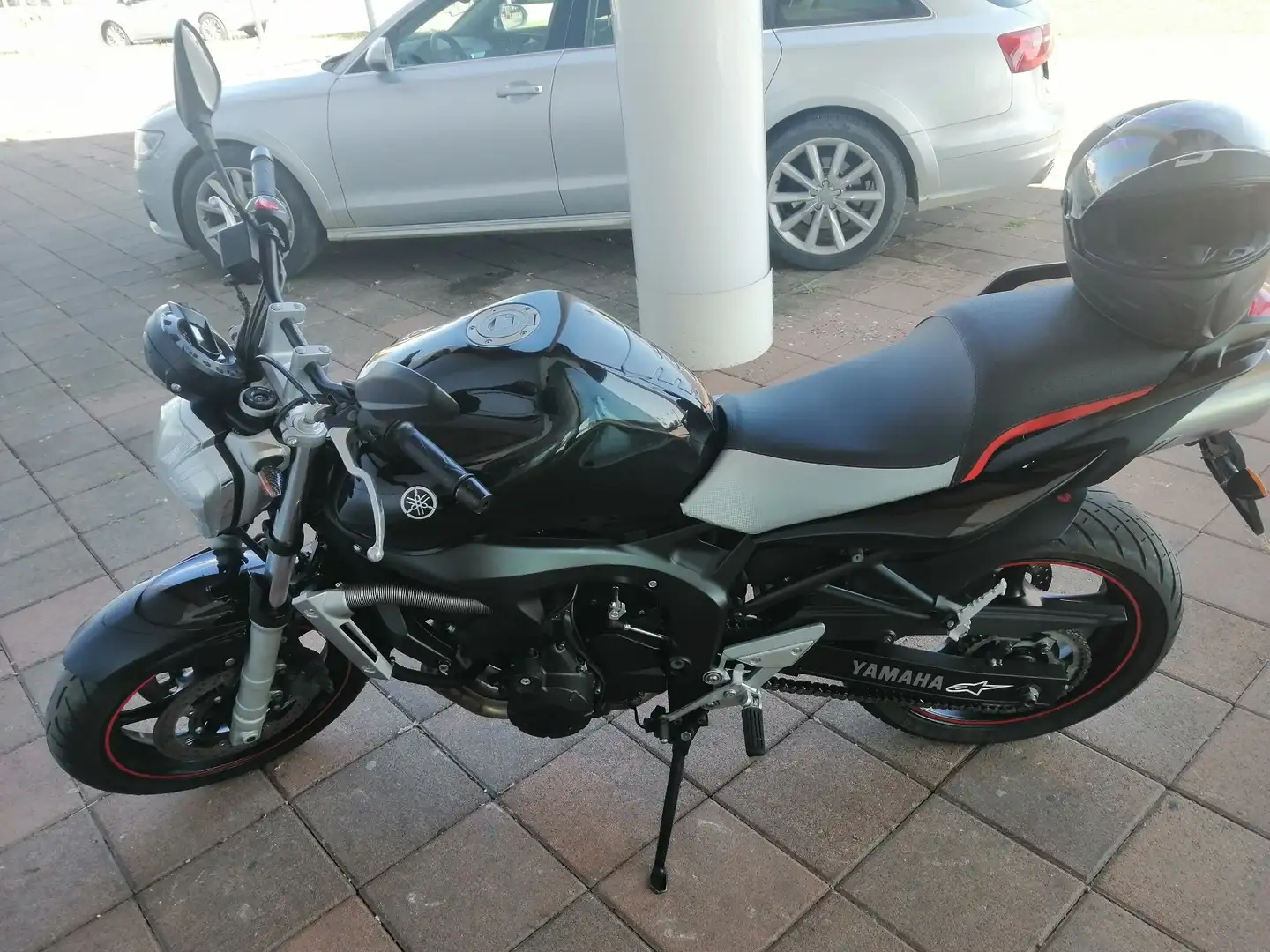 Yamaha FZ 6 naked Nero - 1