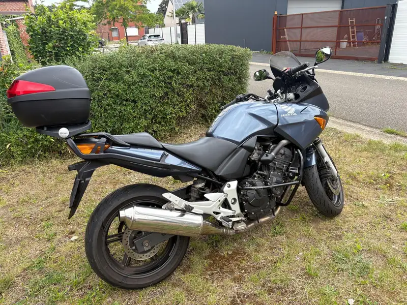 Honda CBF 600