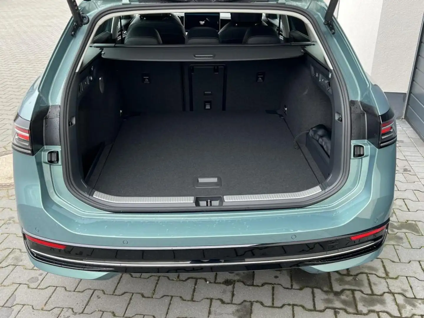 Volkswagen Passat Variant Business 2,0 TDI DSG Winterpaket 110 kW (150 PS... - 2