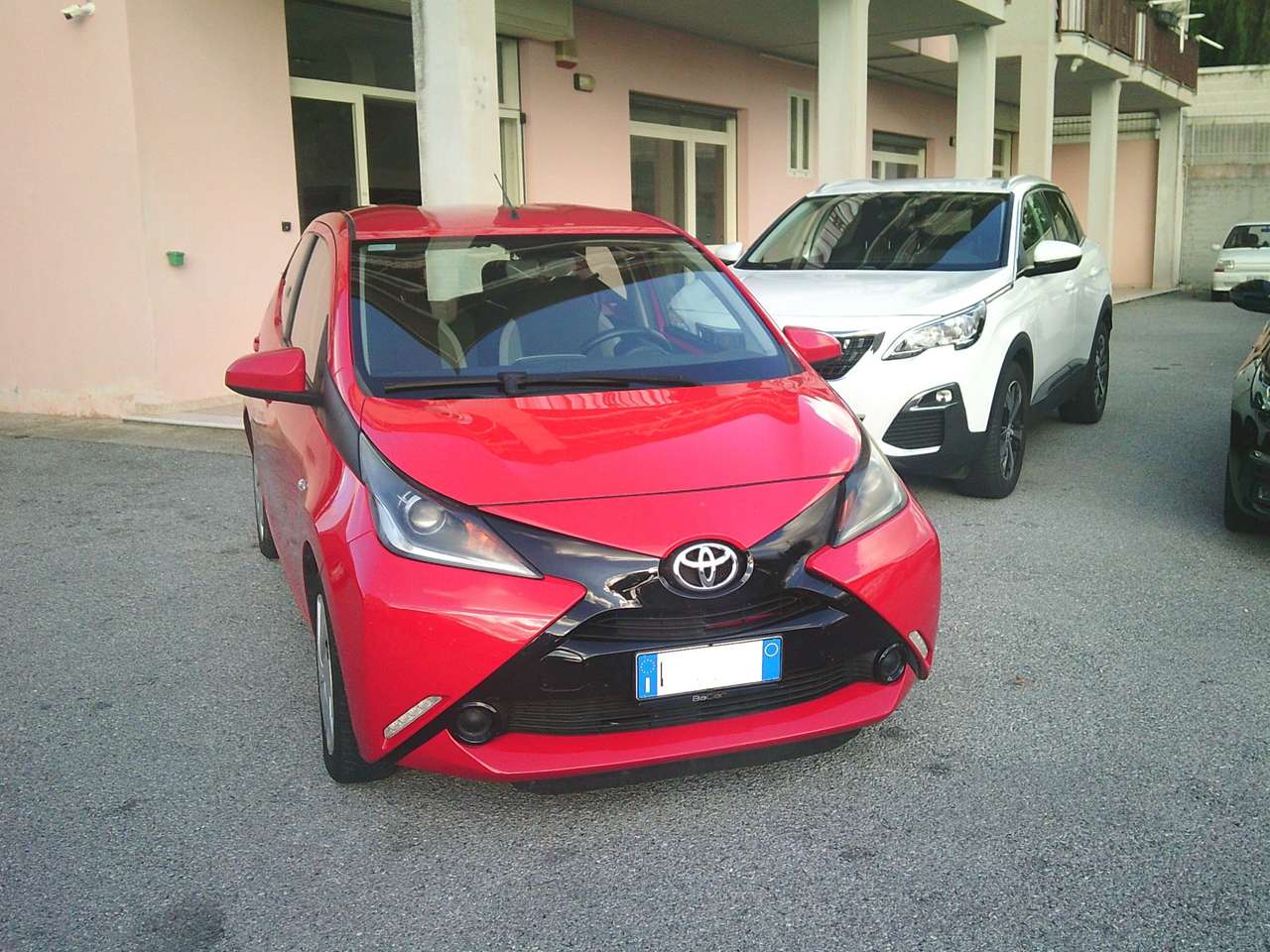 Toyota Aygo Aygo II 2014 5p 1.0 x-play my15