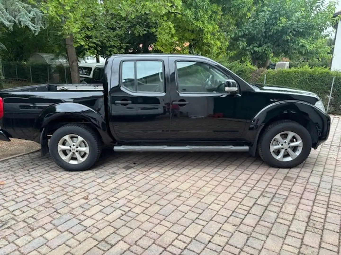 Nissan Navara Navara 2.5 dci d.cab XE Negro - 2