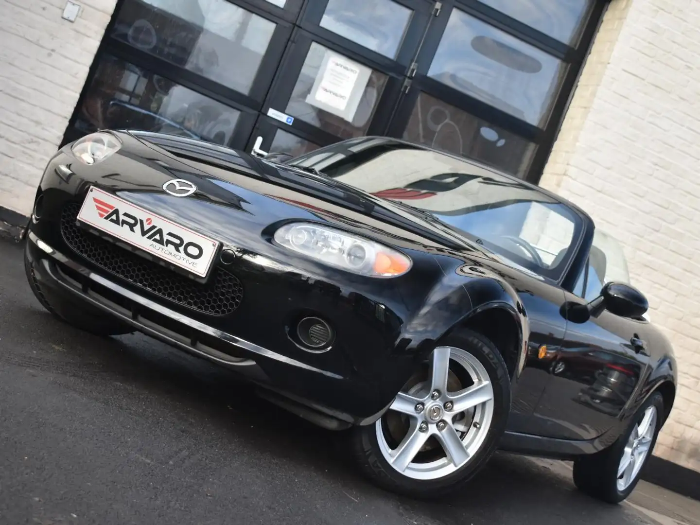 Mazda MX-5 1.8 Energy Leder / Verw Zetels / Airco / Garantie Noir - 1