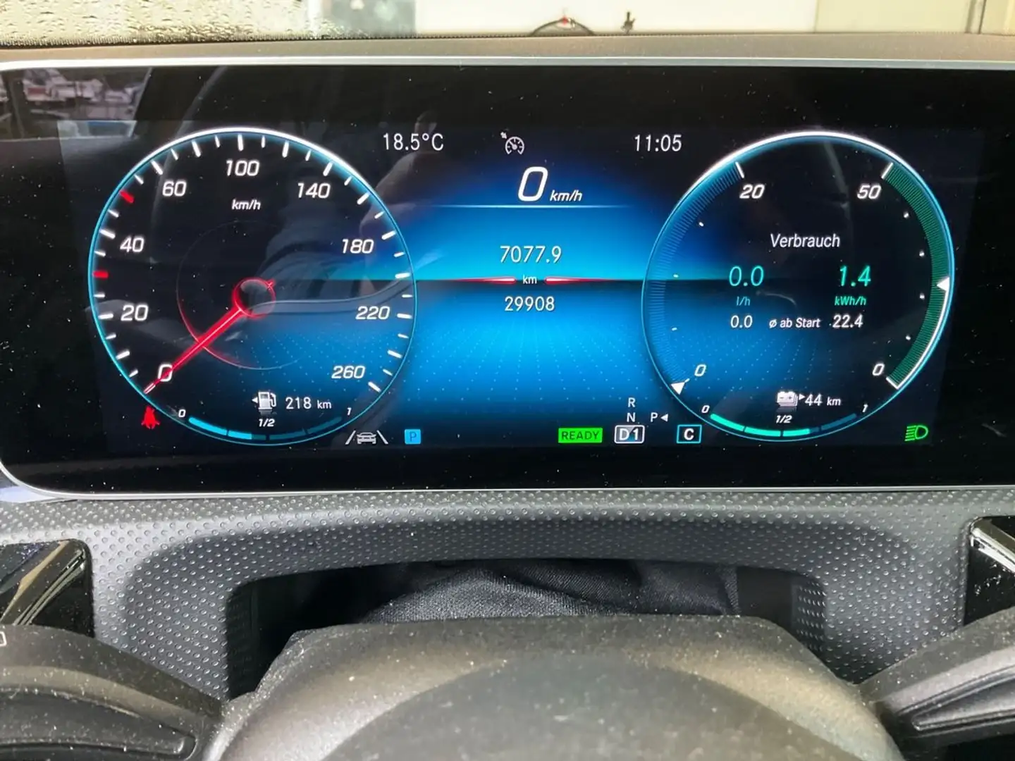 Mercedes-Benz A 250 A 250 e 8G-DCT AMG Line Sárga - 1
