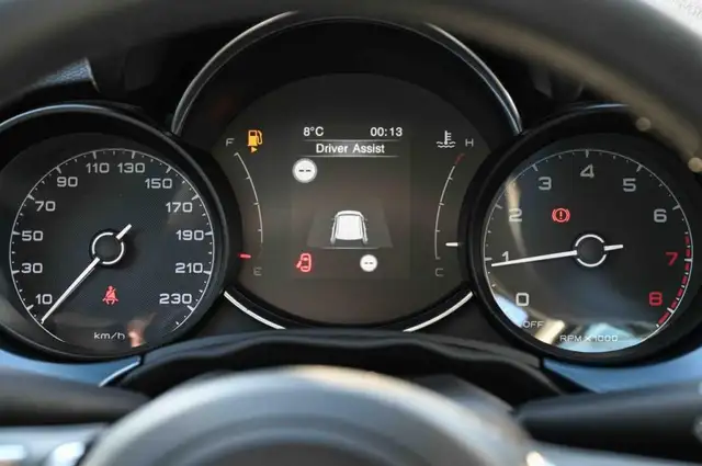 Fiat 500X view 13