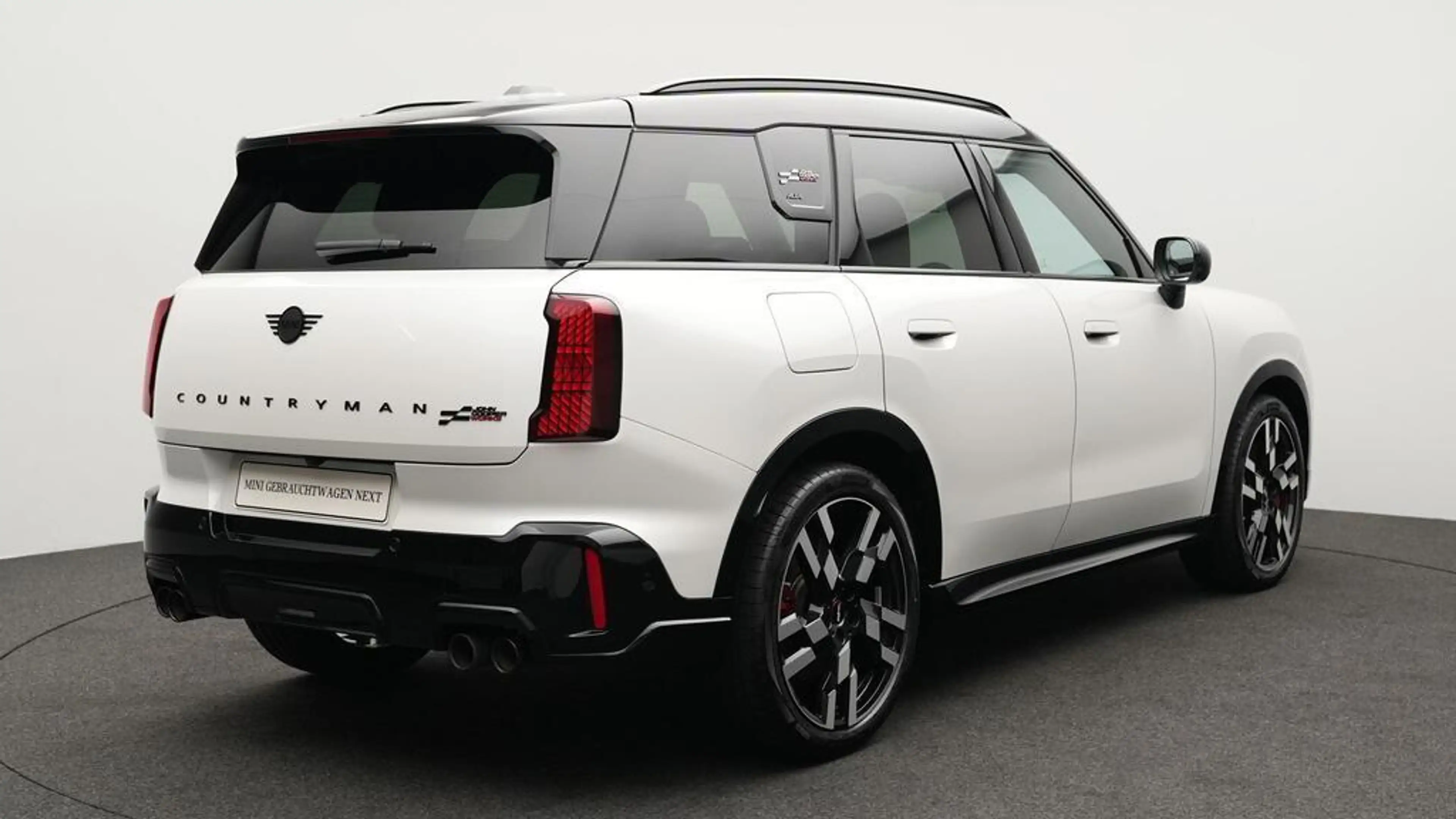 MINI JCW Countryman All4 John Cooper Works Trim — photo 6