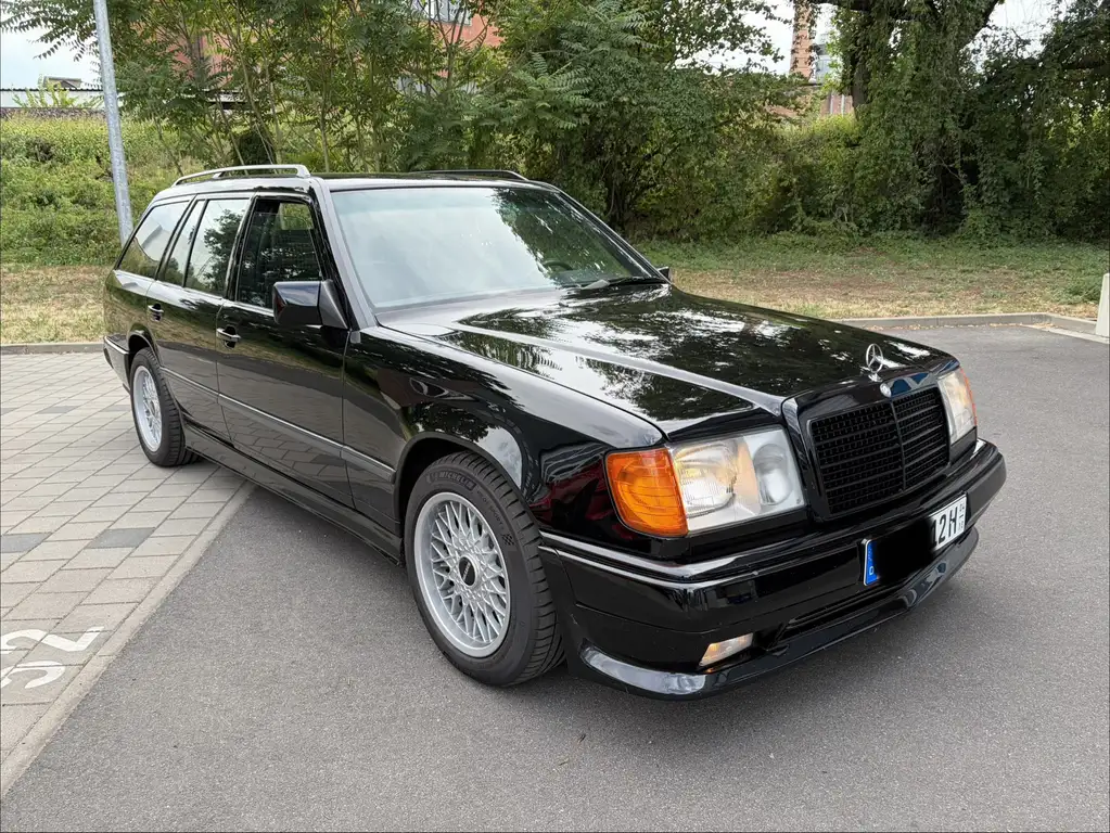 Mercedes-Benz E 230 1989 из Европы — купить под ключ
