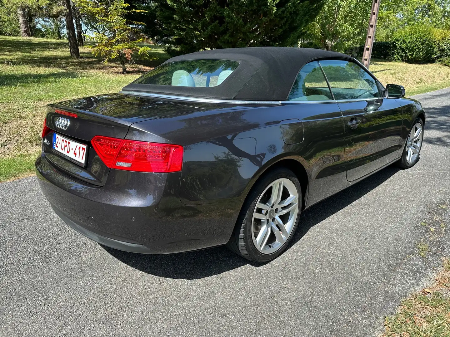 Audi A5 faible taxe et peu de km Gris - 2