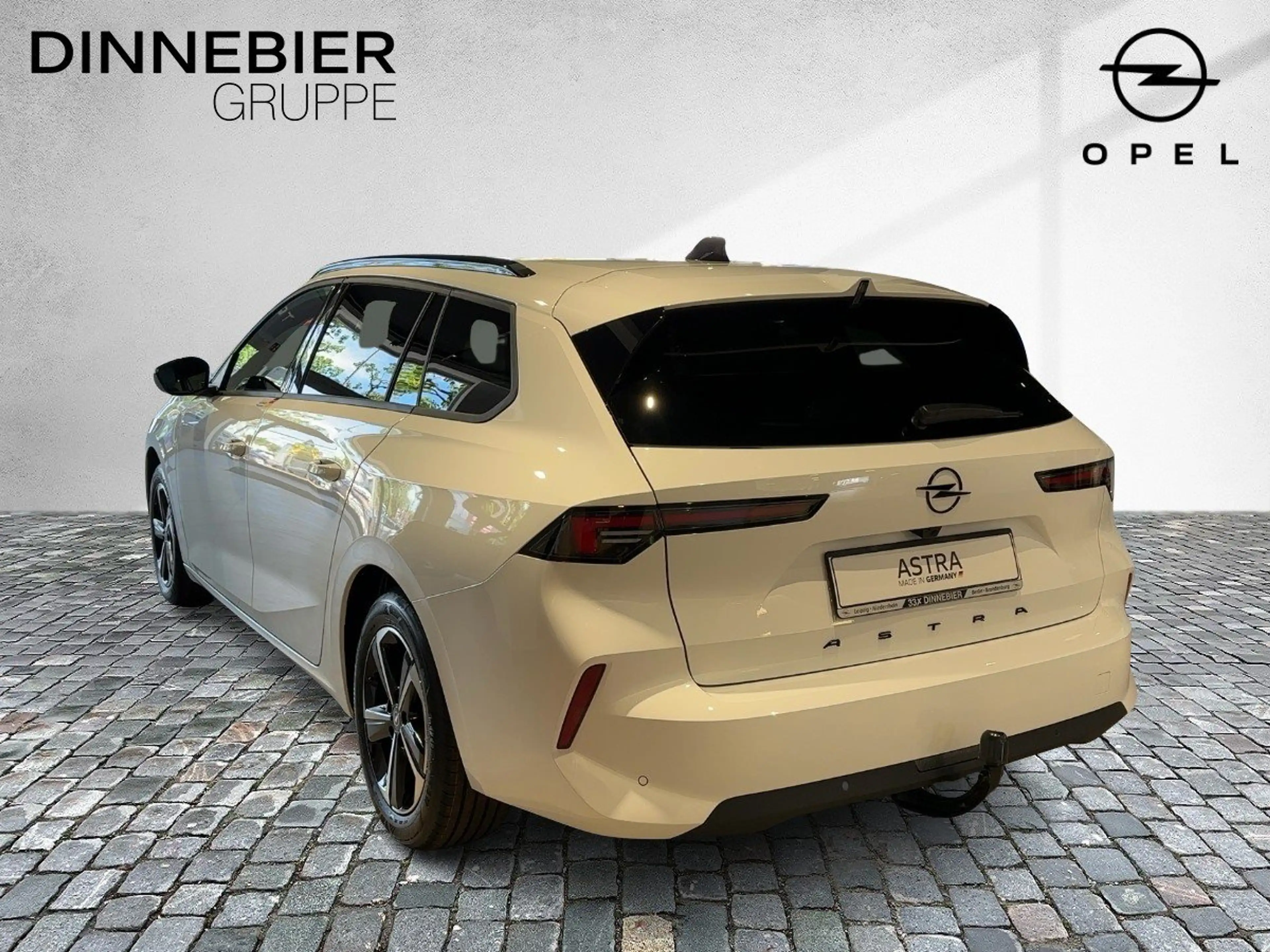 Opel Astra Sports Tourer Edition. 1.5 Diesel CAM LED — photo 3