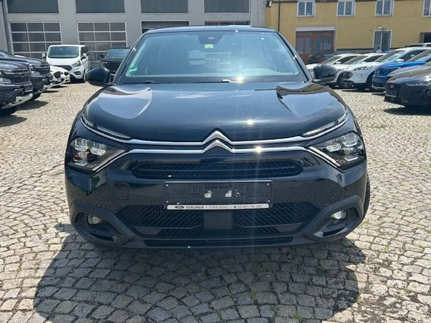 Citroen C4 PureTech 130 Stop&Start Plus*NAVI*SHZ*KAMERA Zwart - 2