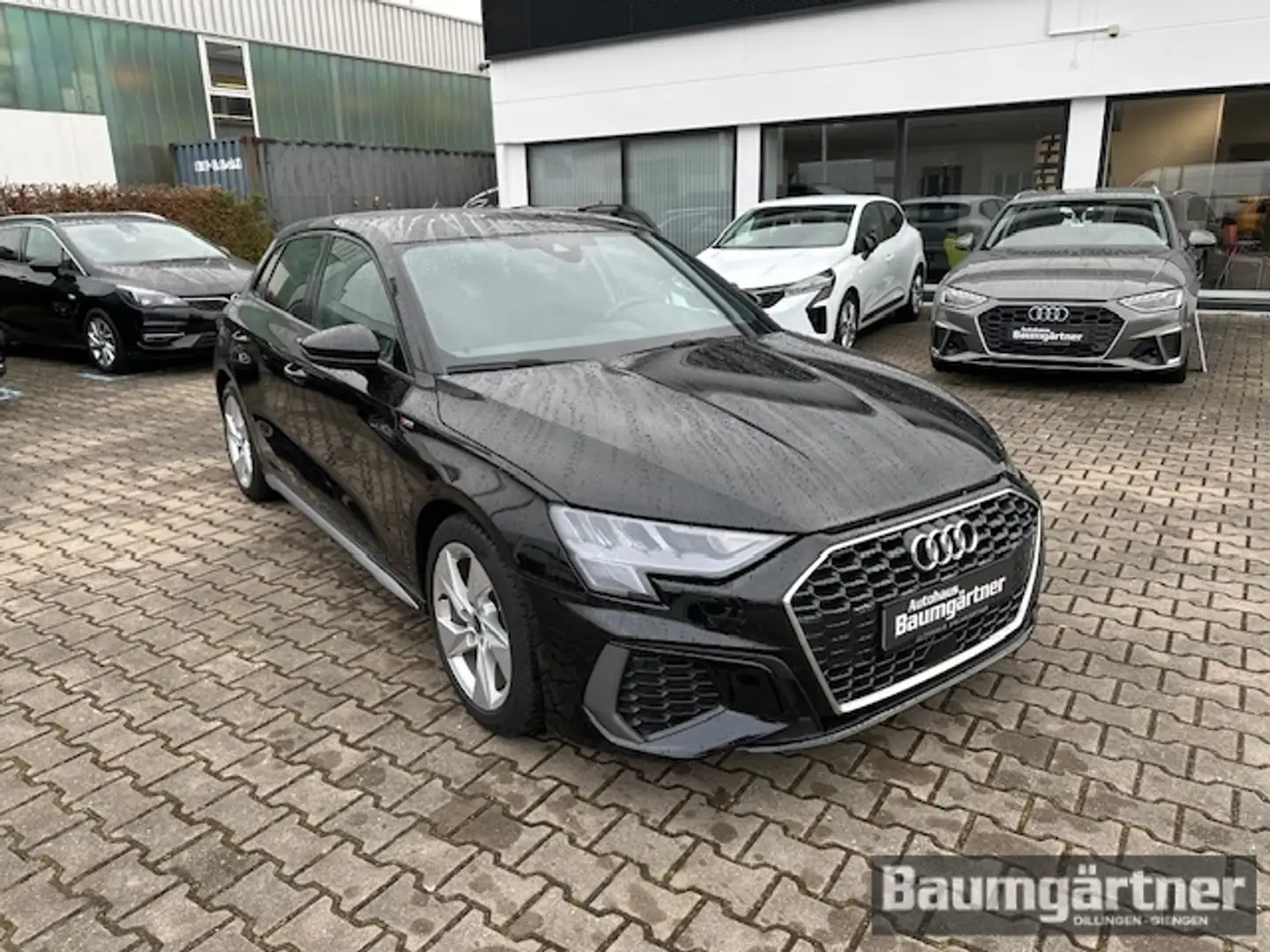 Audi A3 Sportback 35 TFSI S-Line S-Tronic ACC/PDC/LED Schwarz - 2