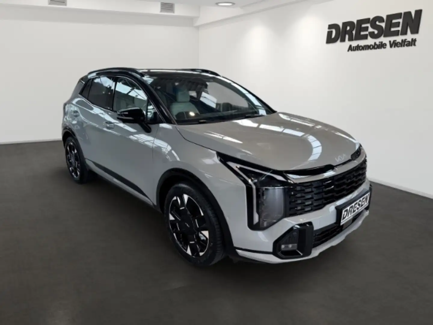 Kia Sportage GT-LINE 1.6T AWD 180 AT NAVI,DAB,KAMERA,CARPLAY,SI Grijs - 2